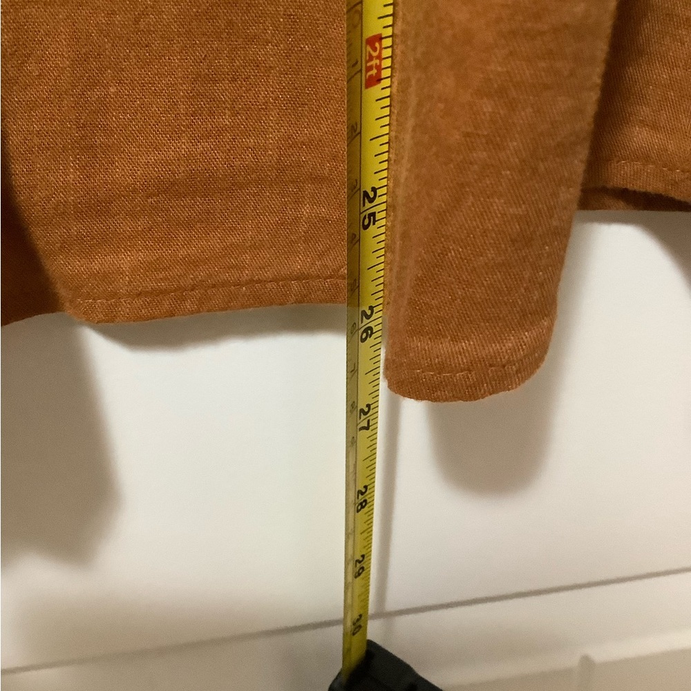 Old Navy Lightweight Long Sleeved Top - Picture 5 of 5